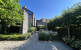 Modern Holiday Home Near Bruges And The North Sea